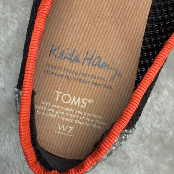 Toms Keith Haring Chalkboard Mesh Slip On Classic Flats Womens Size 7 - Picture 7 of 14